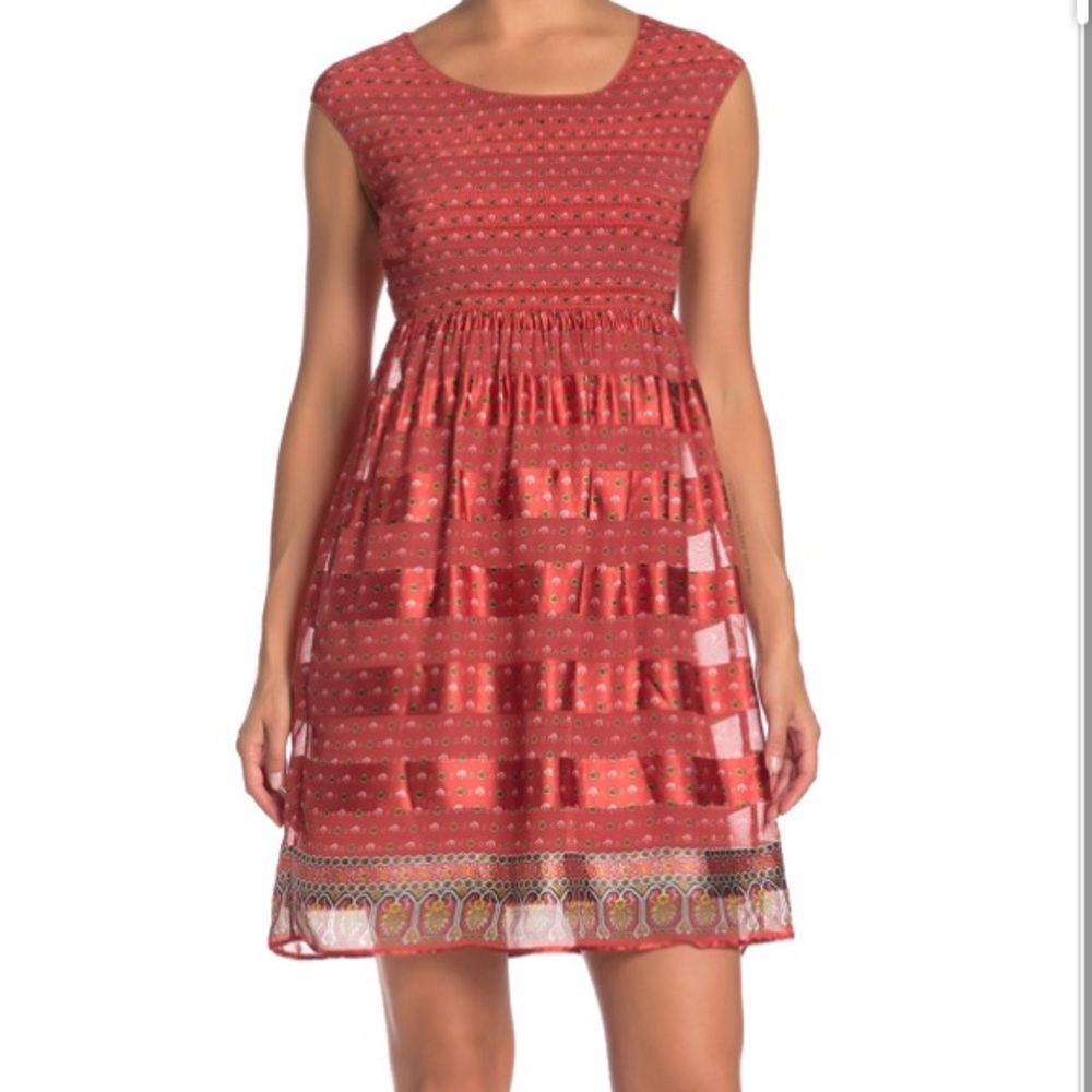 Max Studio Cap sleeve dress